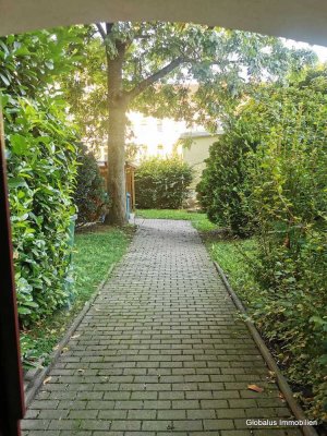 Wunderschöne Dachgeschosswohnung in einem Altbaumehrfamilienhaus