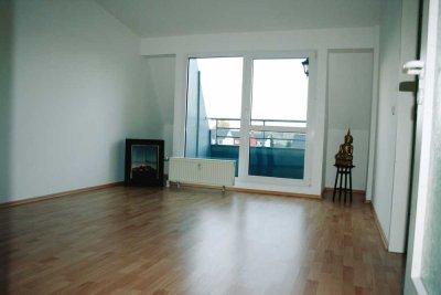 Gemütliche 2-Raum-DG-Wohnung mit EBK und Balkon in Mettmann von Privat