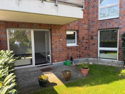 Zweizimmerwohnung mit Terrasse und kleinem Garten, TG-Platz in Rtg.- Mitte/Ost