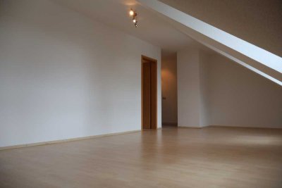 Helle und gemütliche Dachgeschosswohnung
