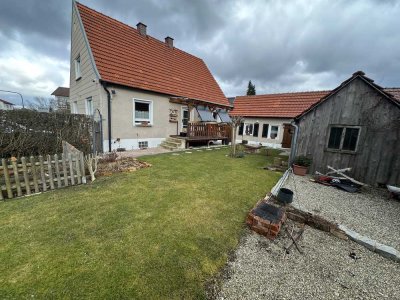 Vollständig renoviertes Haus mit fünf Zimmern in Reichertshofen