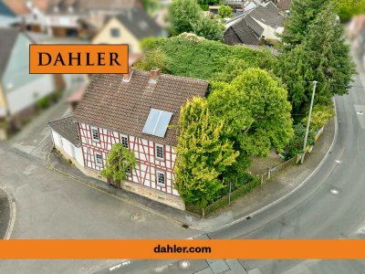 Charme & Natur vereint: Wohnhaus mit Anbau und Scheune auf weitläufigem Grundstück