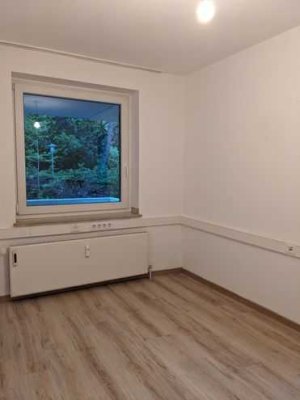 Schöne 3-Zimmer-Wohnung (oder Büro) in Göttingen