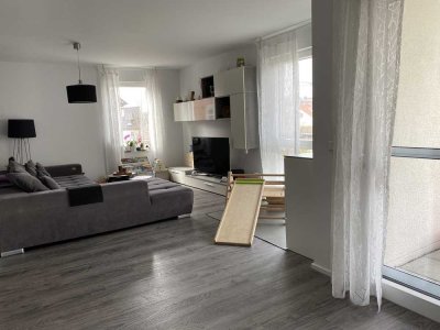 3,5-Zimmer-Wohnung inkl. 2 Stellplätze mit Balkon in Beilstein