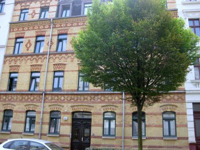 Gohlis - attraktive 2-R-W mit Balkon und EBK