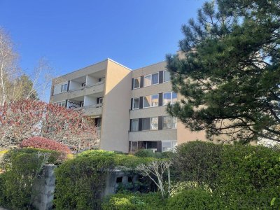 Bezugsfertige Wohnung (4 Zimmer) mit Loggia und Garage in guter Lage in Baden bei Wien