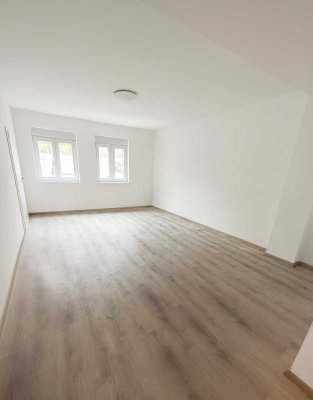 Neu renovierte 3ZKB Wohnung in Eppelborn-Dirmingen - Besichtigung 21.12.25