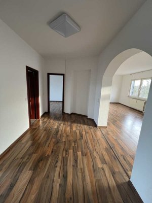 2-Zimmer-Wohnung in Dortmund-Hörde mit Einbauküche und Balkon