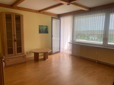 Schöne, gepflegte Eigentumswohnung mit Garage im Zentrum, trotzdem ruhig gelegen