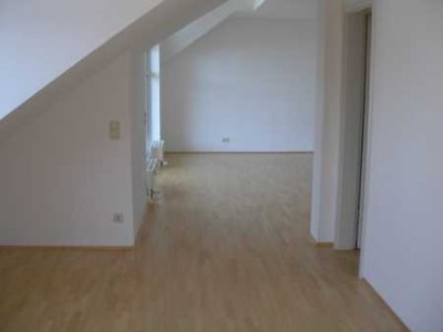 Im Zentrum von Bad Dürrheim
mega 3,5-Zimmer-Wohnung DG