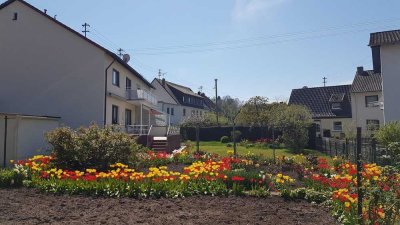 Provisionsfrei: Liebevoll gepflegtes Einfamilienhaus mit schönem Garten
