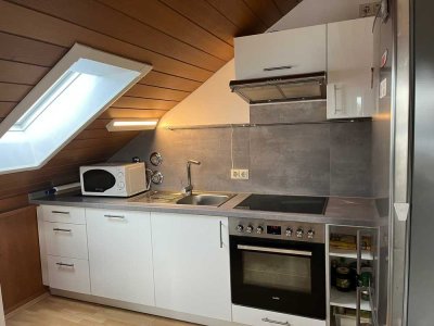 Attraktive 4-Zimmer-Wohnung in Neu-Ulm / Burlafingen mit EBK, Balkon, Garage