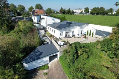 Exklusives Anwesen mit privatem Pool - idyllisch eingebettet am Naturschutzgebiet