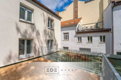 Erstbezug nach Kernsanierung - Loft-Wohnung im maisonette Stil mit Dachterrasse im Innenhof