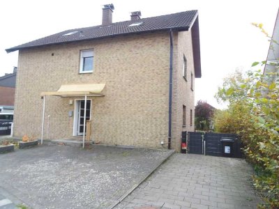 Gepflegtes und großzügiges 2-Fam.-Haus in guter Wohnlage