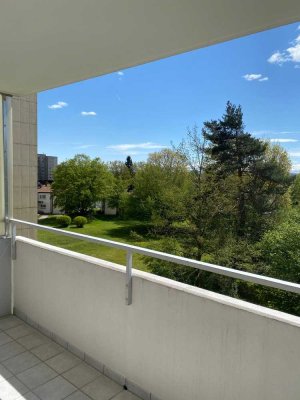 Schöne 3,5-Raum-Wohnung mit EBK und Balkon in Wangen im Allgäu