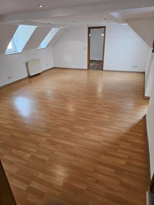 Helle 3-Zimmer Wohnung im 2. OG in Worms - Stadtzentrum