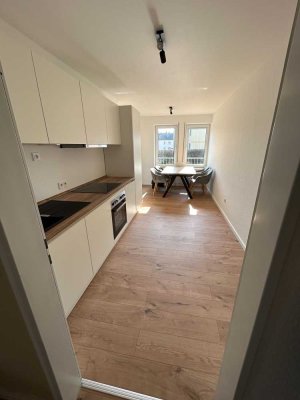 Modernisierte 2-ZKB-Wohnung mit Balkon