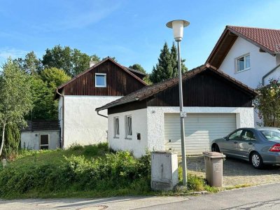 Nähe Schöllnach Renovierungsbedürftiges Einfamilienhaus