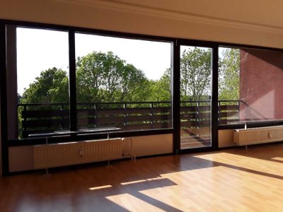 Tolle, ruhige Wohnung mit sonnigem Balkon
