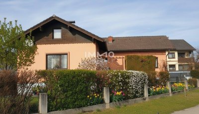 Gepflegter Bungalow ca. 126m², 4 Zi., Terrasse, unterkellert, 2 Garagen in Viehdorf – Ihr neues Zuhause!