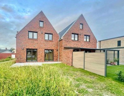 Neubau-Doppelhaushälfte mit Garten in ruhiger Lage von Varel -Bezug ab 01.11.2025