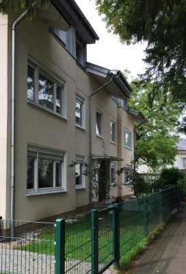 76 m², 3 Zimmer helle Dachgeschoßwohnung mit Balkon