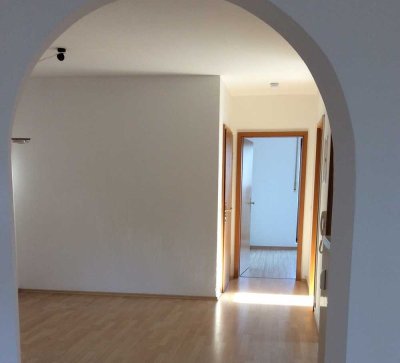 3-Zimmer-Wohnung in Höchstädt