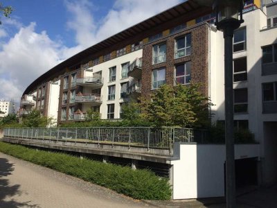 !Ausschließlich! FÜR STUDIERENDE (DUAL ODER VOLLZEIT) : WG-Zimmer in moderner 6er WG