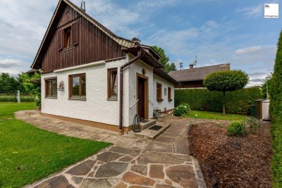 Ihr neues Zuhause mit Charme, Werkstatt und romantischem Wintergarten – Einfamilienhaus mit großem Garten in Attnang-Puchheim