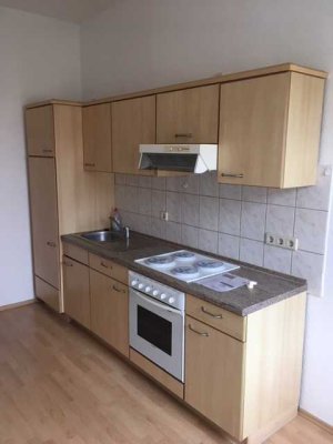 Gepflegte 2- Raum- Wohnung mit Einbauküche