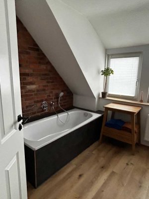 Viertel: Wohntraum mit schöner Terrasse, 2 Zi., Altbremer Haus