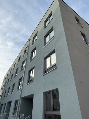 Neubau / Helle 3-Zimmer Wohnung mit Balkon