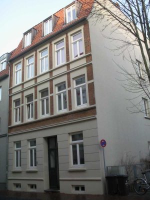 2-Raum-Wohnung+EBK+Dusche+Balkon