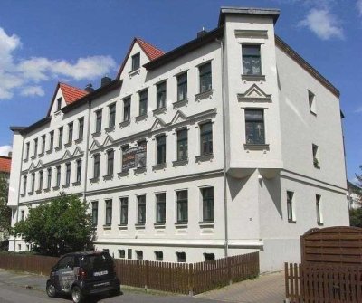 Vollvermietetes MFH nahe Markkleeberger See mit Entwicklungspotential!