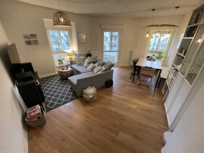 Charmante 3-Zimmer-Altbauwohnung mit 2 Balkonen in der Karlsruher Oststadt