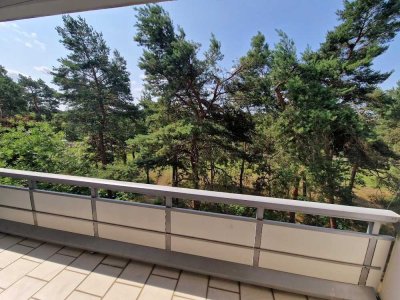 **FRISCH RENOVIERT**3-Zimmer-Wohnung // Balkon // Bad mit Wanne // ab sofort