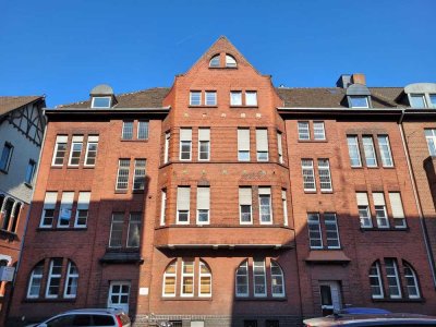 Bezugsfrei zum 01.01.2025 - Helle 4-Zi-Wohnung mit Balkon zur Eigennutzung oder Kapitalanlage!