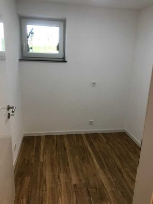 Attraktive 2,5-Zimmer-Souterrain-Wohnung mit gehobener Innenausstattung in Bretzfeld