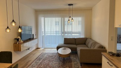 Helle 2-Zimmer-Wohnung mit bester Infrastruktur beim Andreas-Hofer-Park!