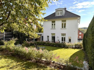 Denkmalschutz trifft Moderne – Stadtvilla mit 220 m² Wohnfläche