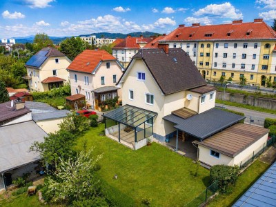 Zentrales Einfamilienhaus - gepflegt, großzügig und mit sonnigem Garten