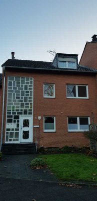 Sonnige 3-Zimmer-Wohnung im 1. OG mit Balkon in Dülken