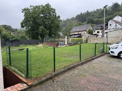Freundliche und modernisierte 3-Zimmer-Wohnung mit Balkon in Kesseling