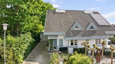 Dieses große Architektenhaus bietet Ihnen viel Ruhe, viel Platz und Freiraum!