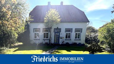 Teilmodernisiertes Wohnhaus in Jade-Schweiburg mit optionalem Bauplatz – Nähe Nordseeküste/Jadebusen