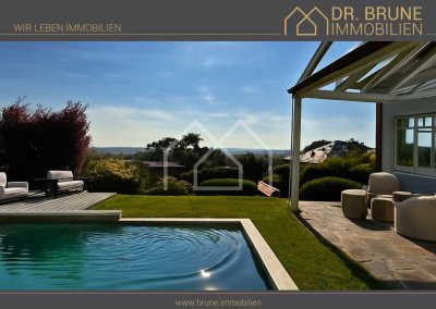 Exklusive Villa in Toplage - Pool, Garten, Garage & herrlicher Weitblick