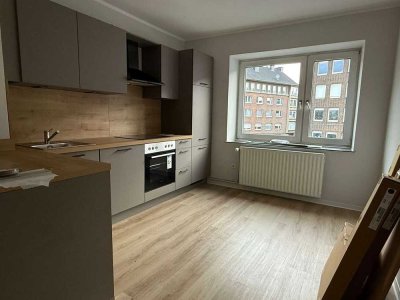 Möbelierte 1-Zimmer Wohnung mit Balkon