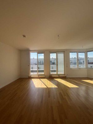 Exklusives neuwertiges Penthouse im Herzen Friedrichshains – zwischen Boxi und Ostkreuz - bezugsfrei