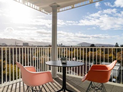 3-Zimmer-Wohnung im Green City Tower mit Balkon und Zugang zur exklusiven Dachterrasse